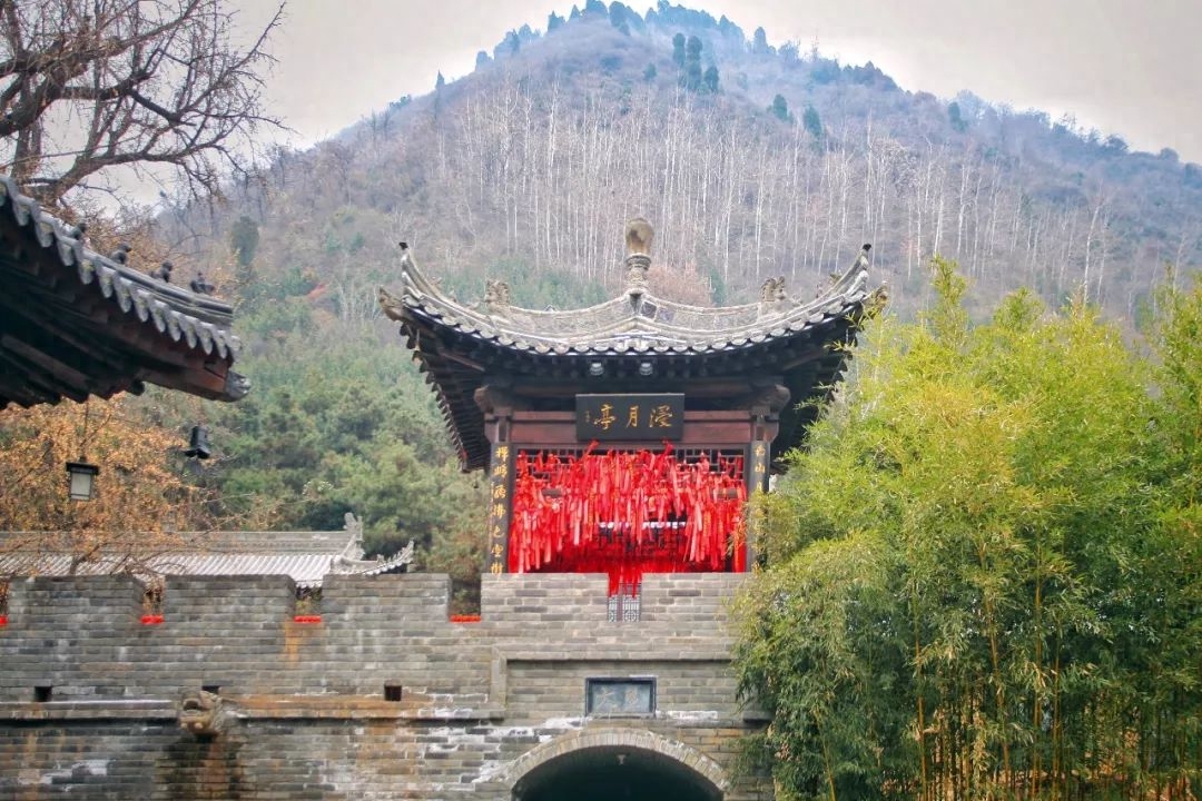 终南山在哪里_南山南_南山学院