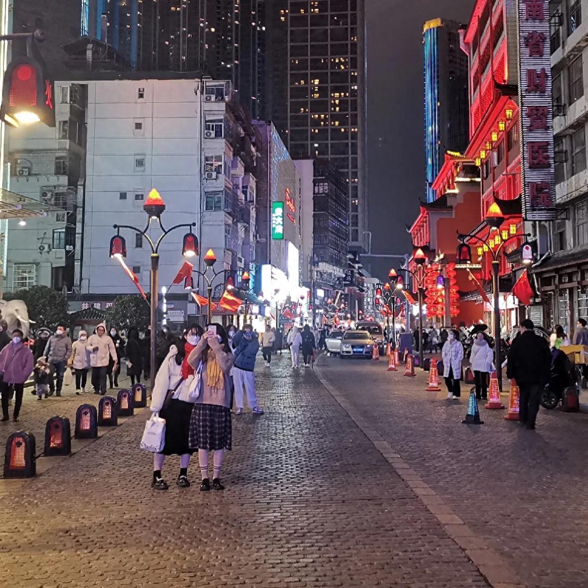 长沙美食街在哪里_长沙美食街在哪个位置_长沙美食街