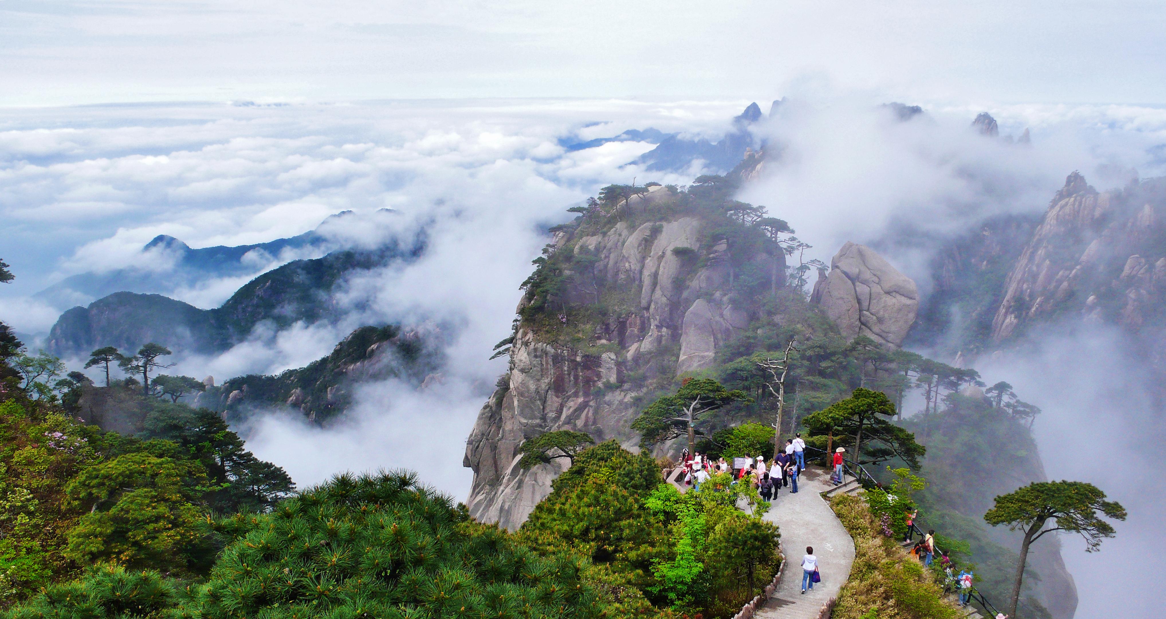 江西赣州市旅游攻略_江西赣州旅游必去十大景点_江西赣州旅游景点推荐