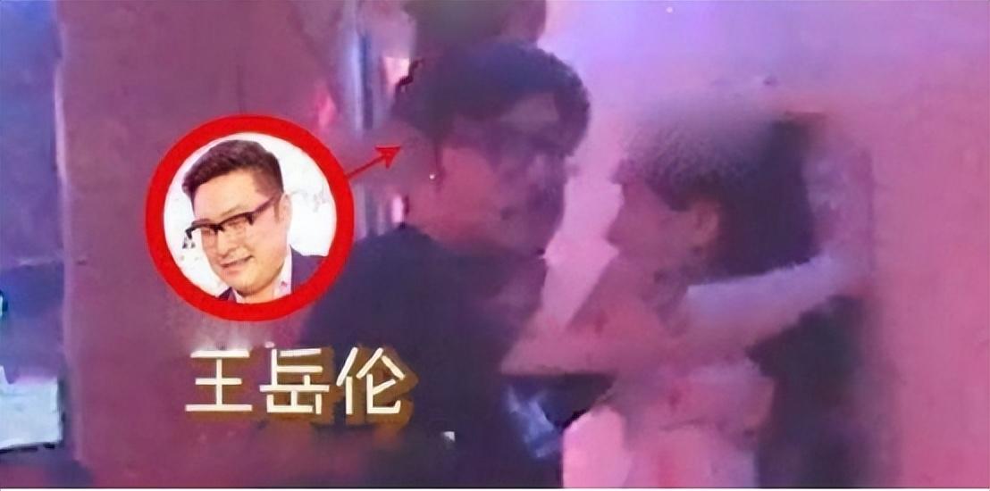 李湘王岳伦结婚现场_离婚李湘王岳伦是真的吗_李湘王岳伦为什么离婚