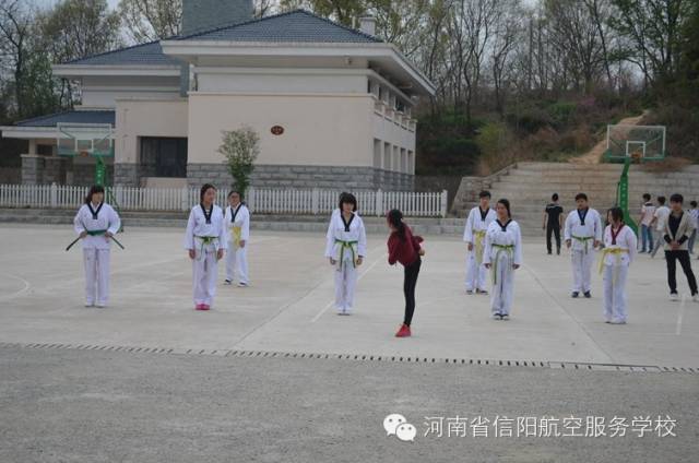 信阳航空服务学校什么时候开学_信阳航空服务学校简介_信阳航空服务学校