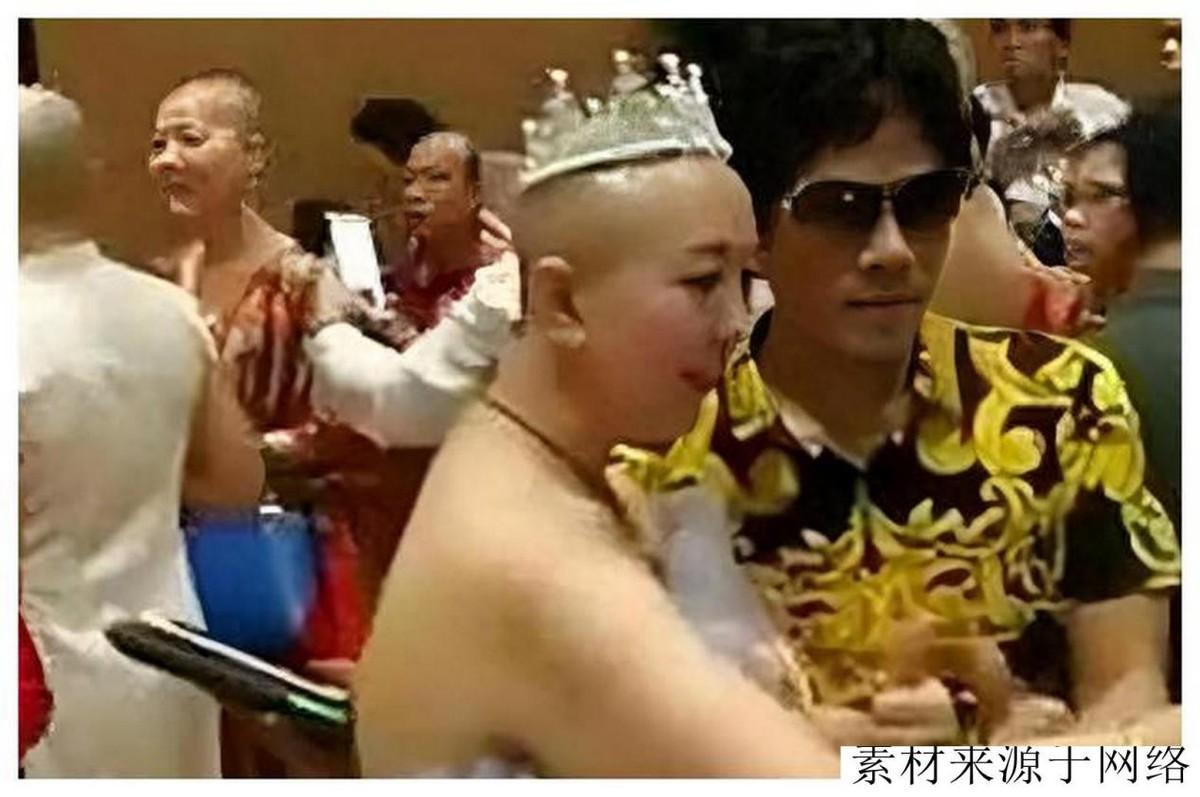 尼姑赚钱多_五台山尼姑做鸡赚游客钱_尼姑庵怎么挣钱